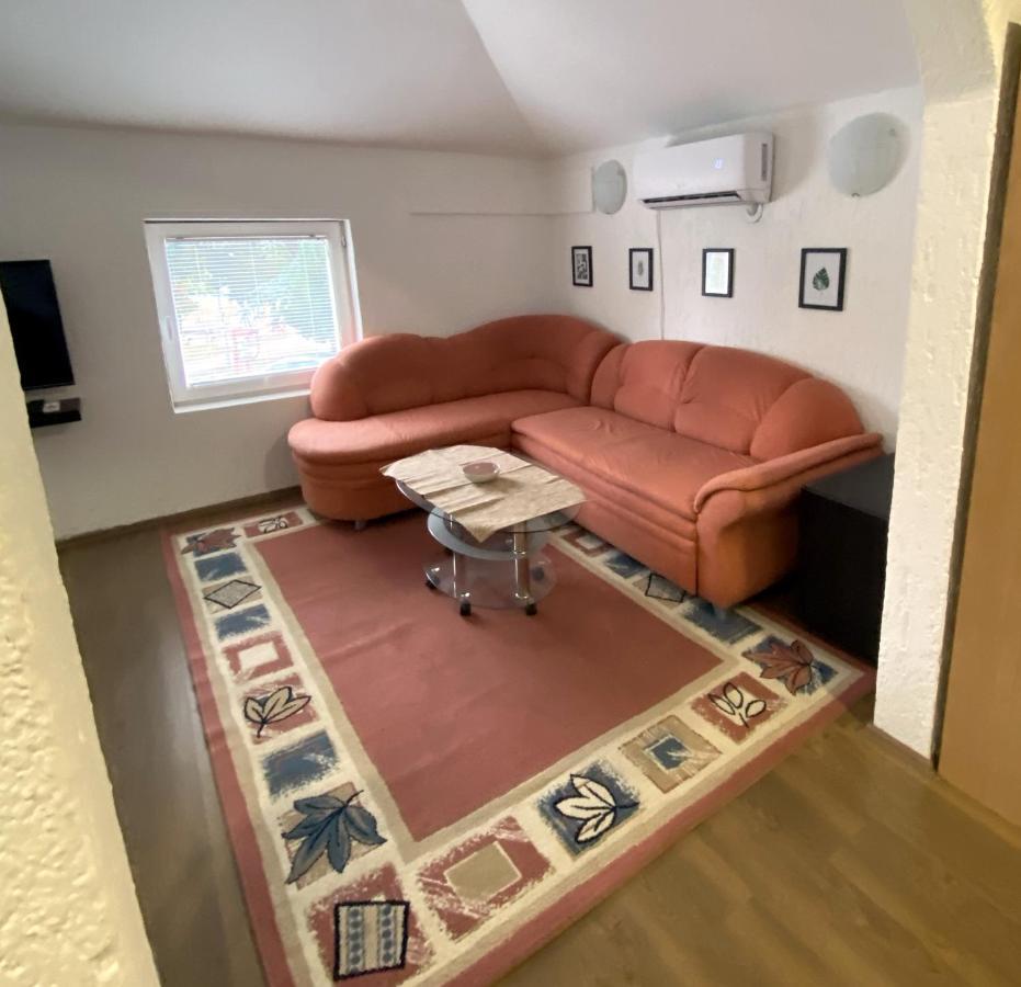 Twin Studio Apartments Zemun Beograd Eksteriør bilde